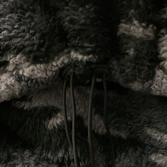 Calvin Klein Performance Fleece Pullover Jacket Size M Grey Camo - Picture 6 of 6